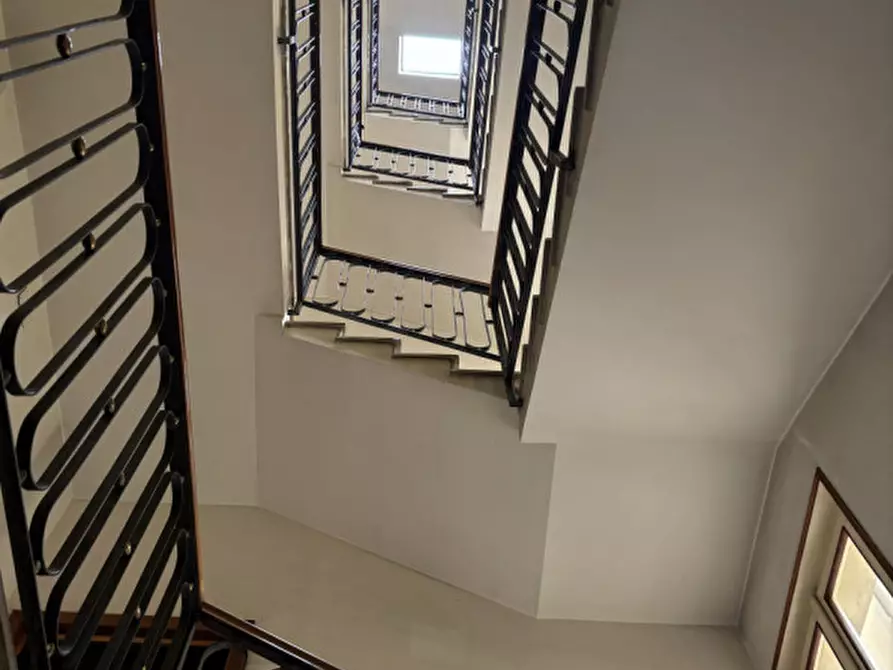 Immagine 40 di Appartamento in vendita  in Via  Antonio Zarotto, 32 a Parma