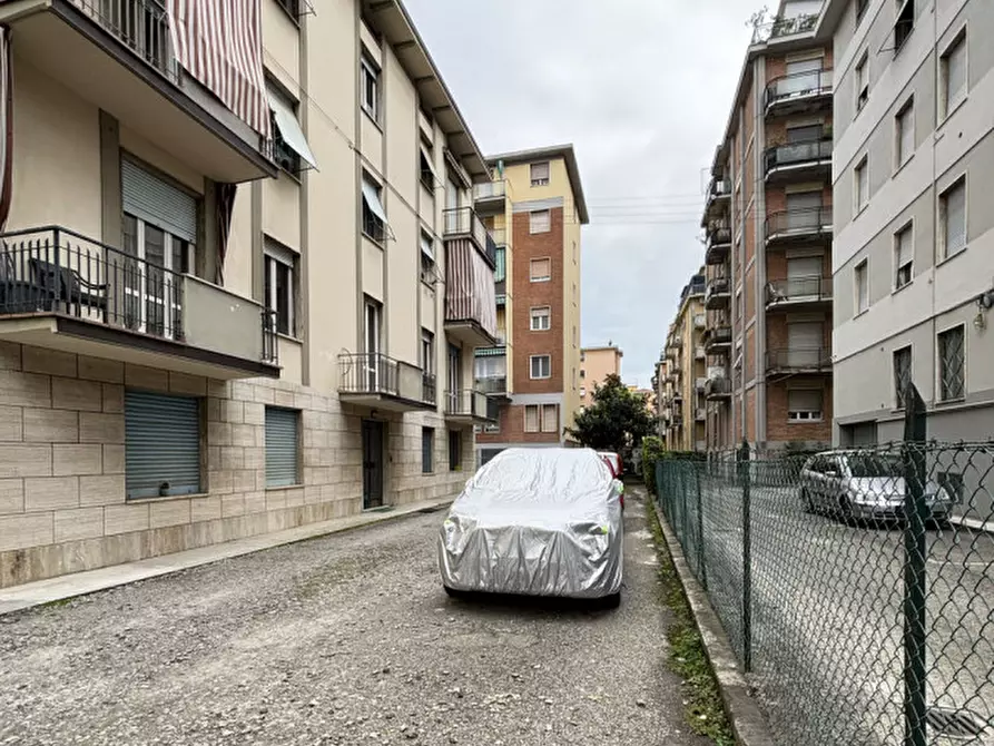 Immagine 42 di Appartamento in vendita  in Via  Antonio Zarotto, 32 a Parma