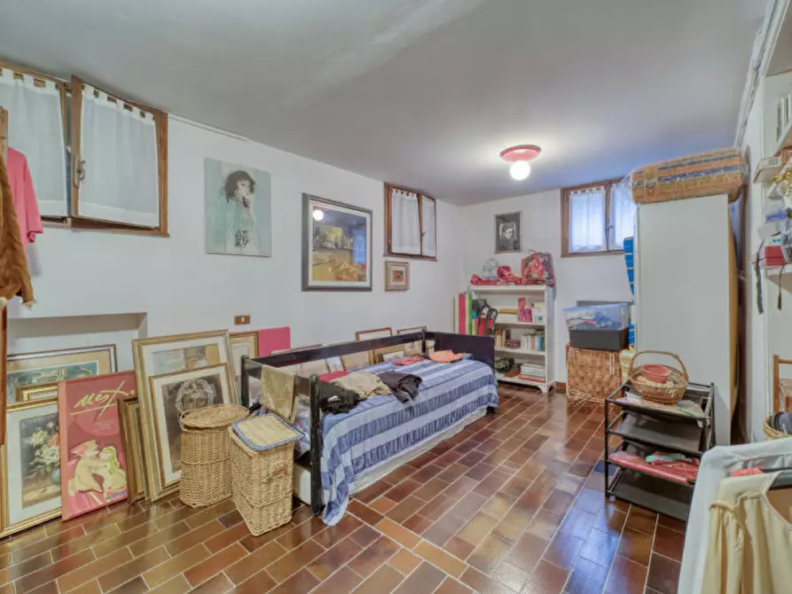 Immagine 31 di Villa in vendita  in Via Vittoria Aganoor a Arqua' Petrarca