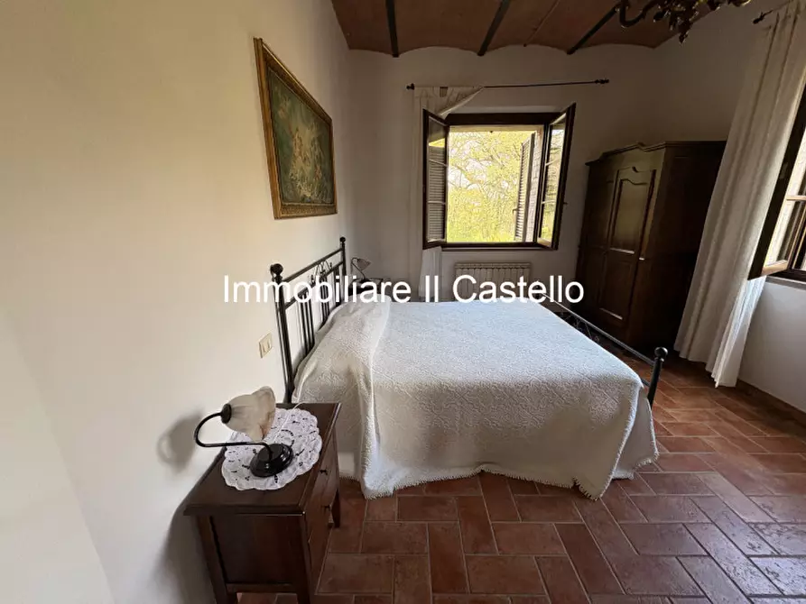 Immagine 13 di Agriturismo in vendita  a Castiglione Del Lago