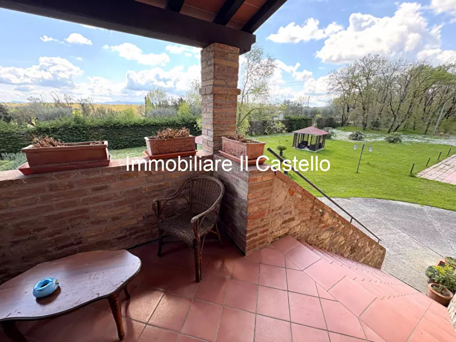 Immagine 31 di Agriturismo in vendita  a Castiglione Del Lago