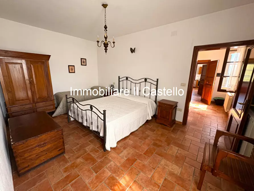 Immagine 48 di Agriturismo in vendita  a Castiglione Del Lago