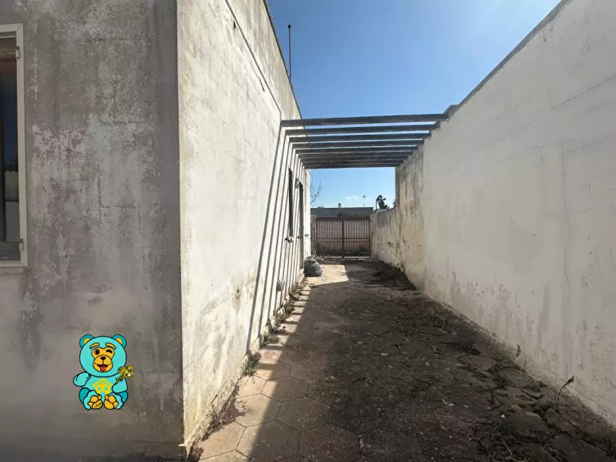 Immagine 16 di Casa indipendente in vendita  a Lecce