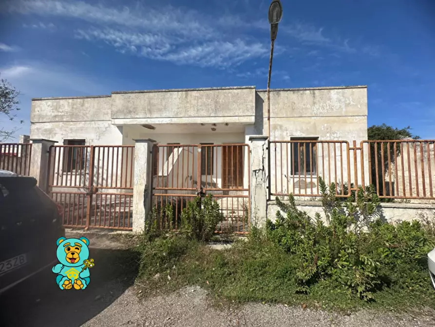 Immagine 17 di Casa indipendente in vendita  a Lecce