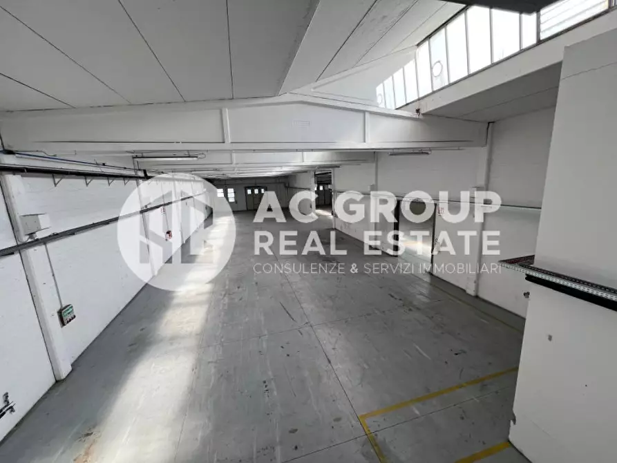 Immagine 6 di Capannone industriale in affitto  in Via Trieste a Mozzate