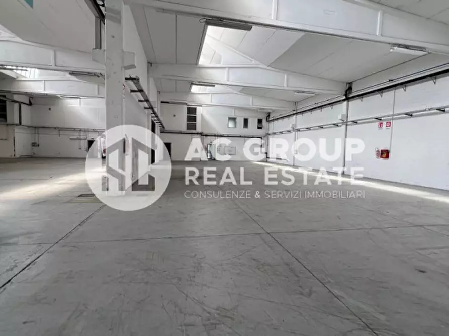 Immagine 7 di Capannone industriale in affitto  in Via Trieste a Mozzate