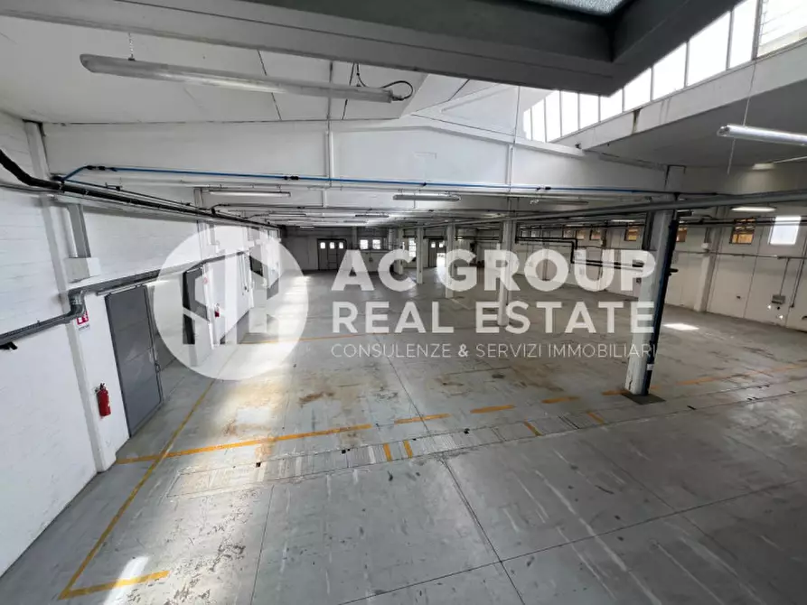 Immagine 8 di Capannone industriale in affitto  in Via Trieste a Mozzate