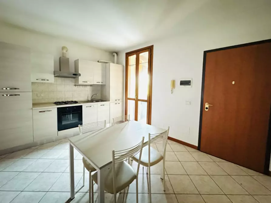 Immagine 5 di Appartamento in vendita  in Via. Canossi a Calvisano