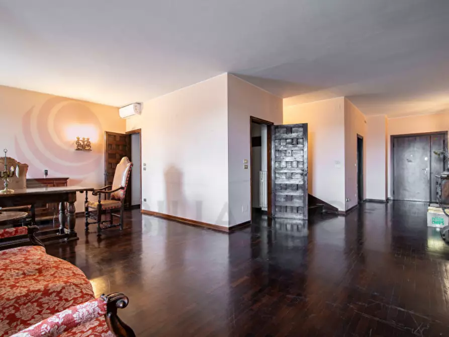 Immagine 1 di Appartamento in vendita  in Prato della Valle a Padova