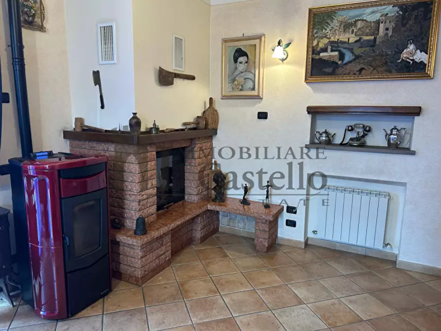 Immagine 10 di Appartamento in vendita  in Via bagnolo a Castiglione Del Lago