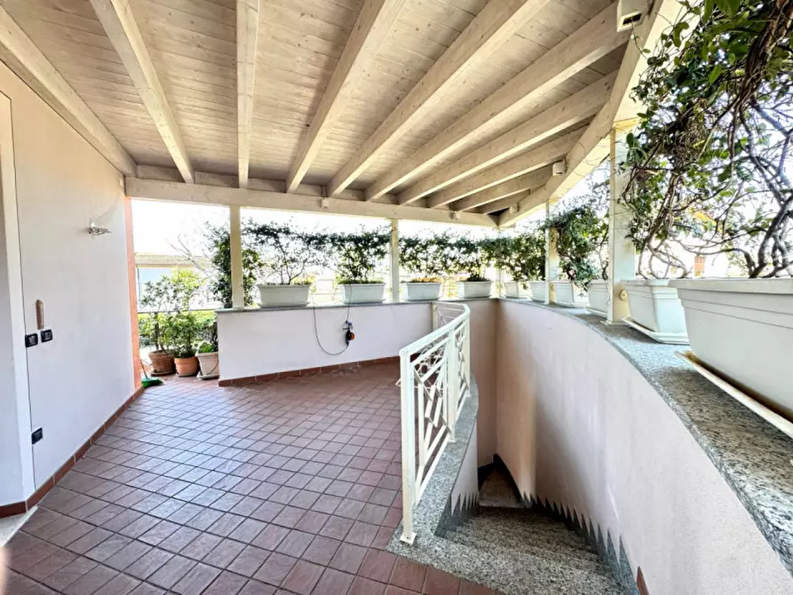 Immagine 4 di Appartamento in vendita  in via. CRISTOFORO COLOMBO a Calvisano