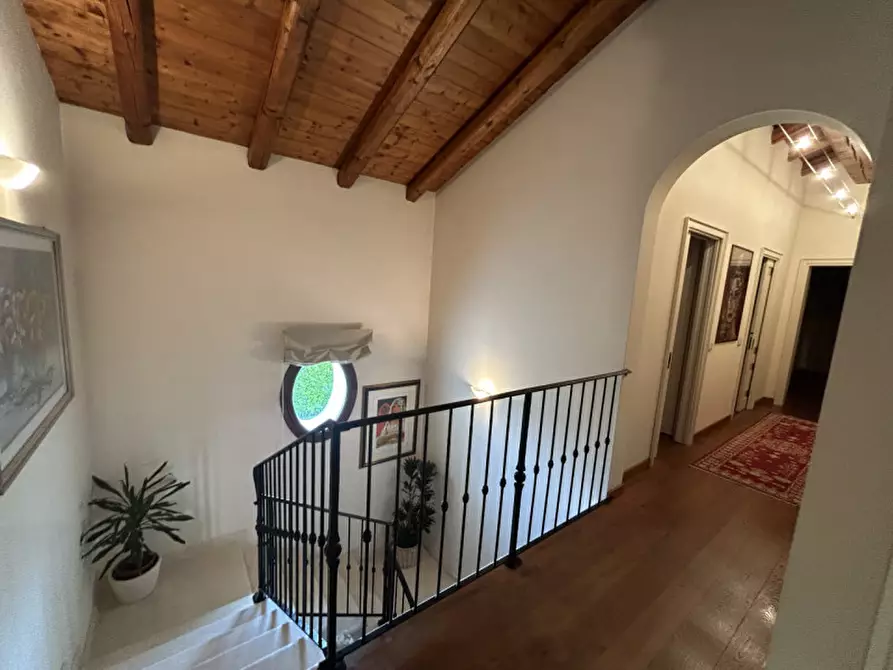 Immagine 11 di Villa in vendita  in VIALE GIUSEPPE MAZZINI a Mestrino