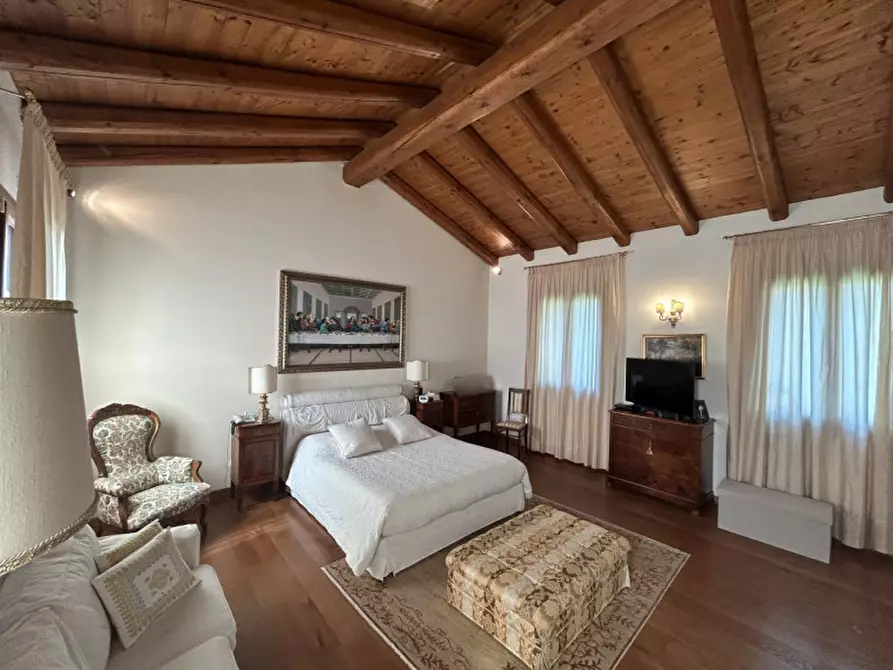 Immagine 14 di Villa in vendita  in VIALE GIUSEPPE MAZZINI a Mestrino