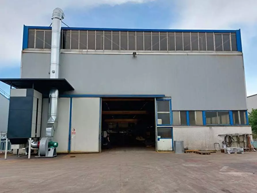 Immagine 3 di Capannone industriale in vendita  in Via Pescopagano, 3 a San Vito Al Tagliamento