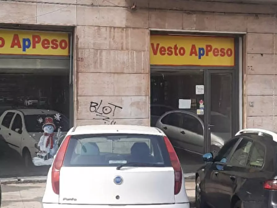 Immagine 1 di Magazzino in vendita  in Via Otrazio Antinori a Palermo