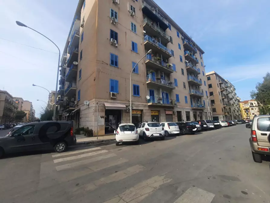 Immagine 2 di Magazzino in vendita  in Via Otrazio Antinori a Palermo
