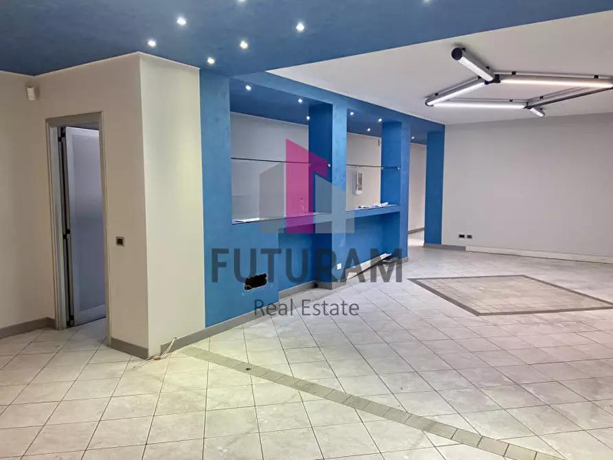 Immagine 2 di Ufficio in affitto  a Bovolenta