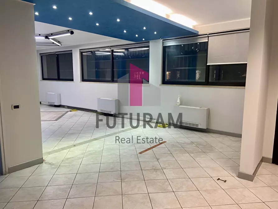 Immagine 17 di Ufficio in affitto  a Bovolenta