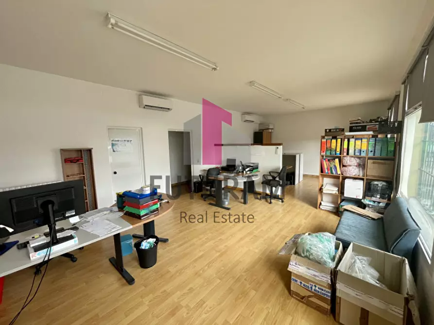 Immagine 2 di Ufficio in affitto  a Bovolenta