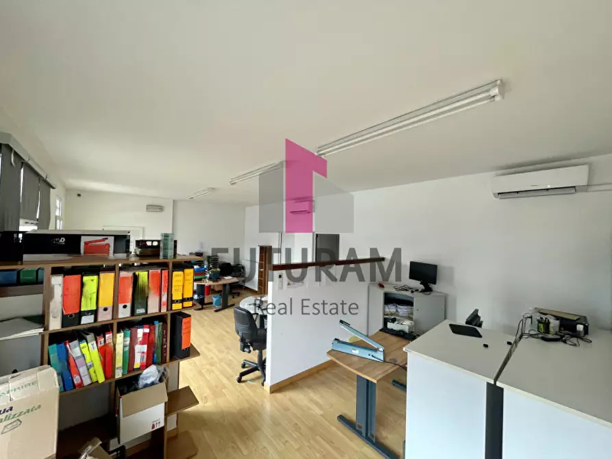 Immagine 5 di Ufficio in affitto  a Bovolenta