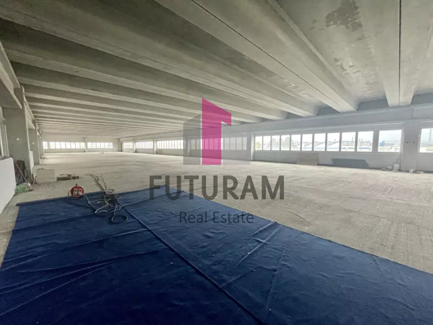 Immagine 10 di Capannone industriale in affitto  in VIA ROMA 2 a Masera' Di Padova