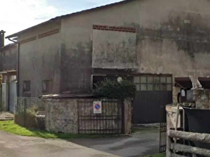 Immagine 1 di Attività commerciale in vendita  in Strada Canevon a Sacile