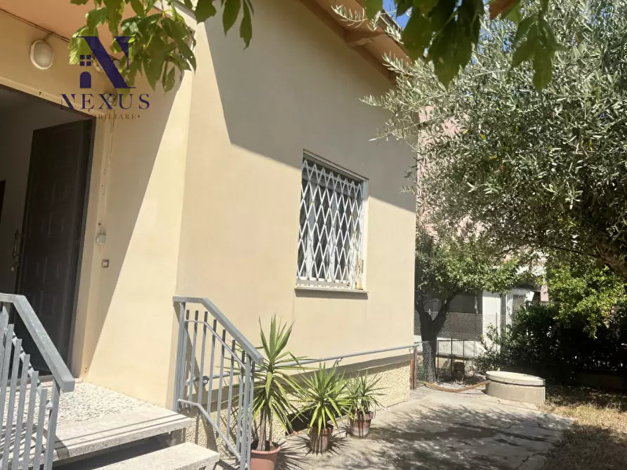 Immagine 2 di Casa indipendente in vendita  a Fano