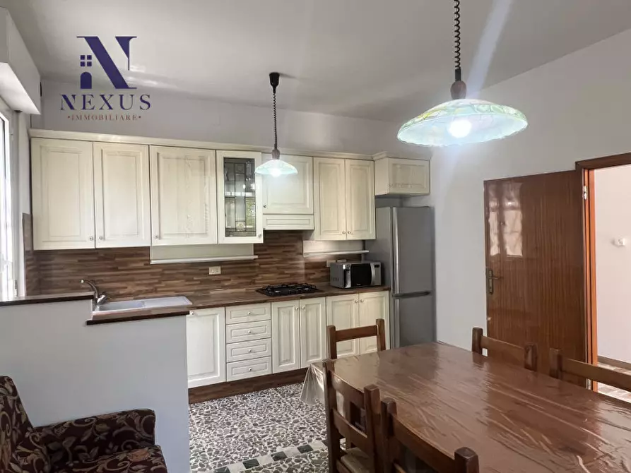 Immagine 11 di Casa indipendente in vendita  a Fano