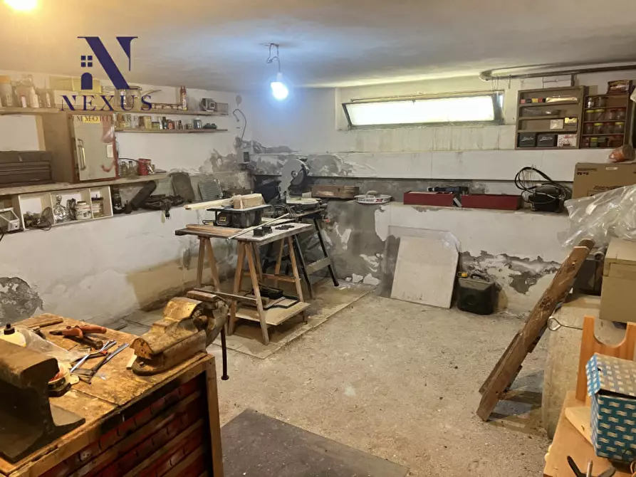 Immagine 33 di Casa indipendente in vendita  a Fano