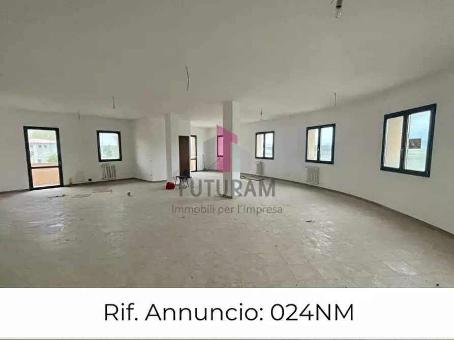 Immagine 1 di Ufficio in affitto  a Masera' Di Padova