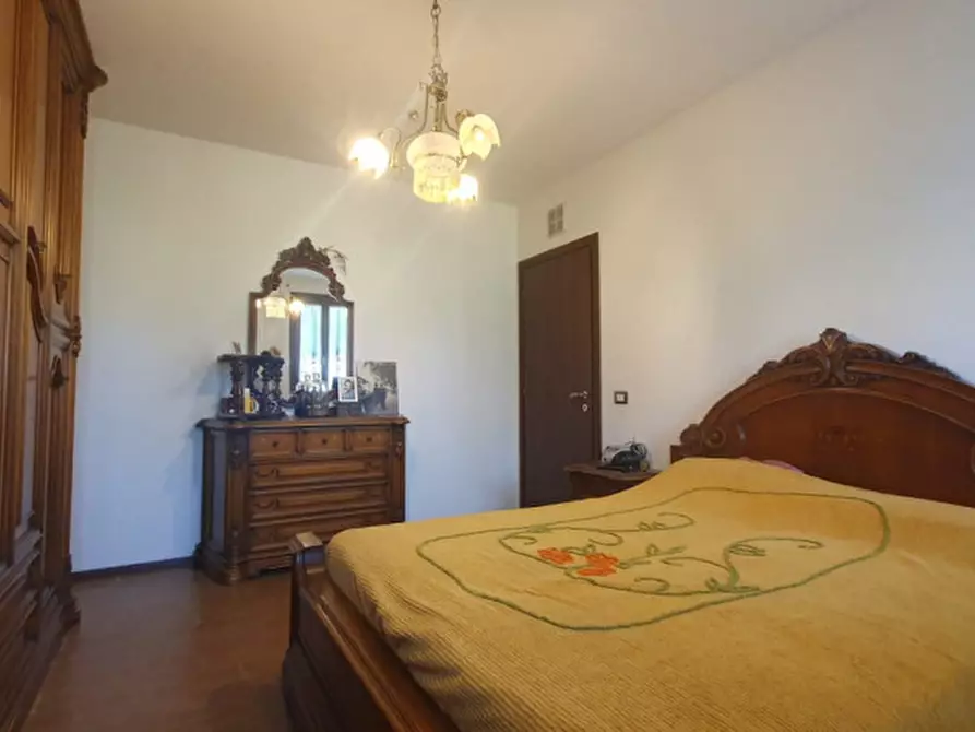 Immagine 24 di Villa in vendita  in VIA SAN MATTEO a Medolla