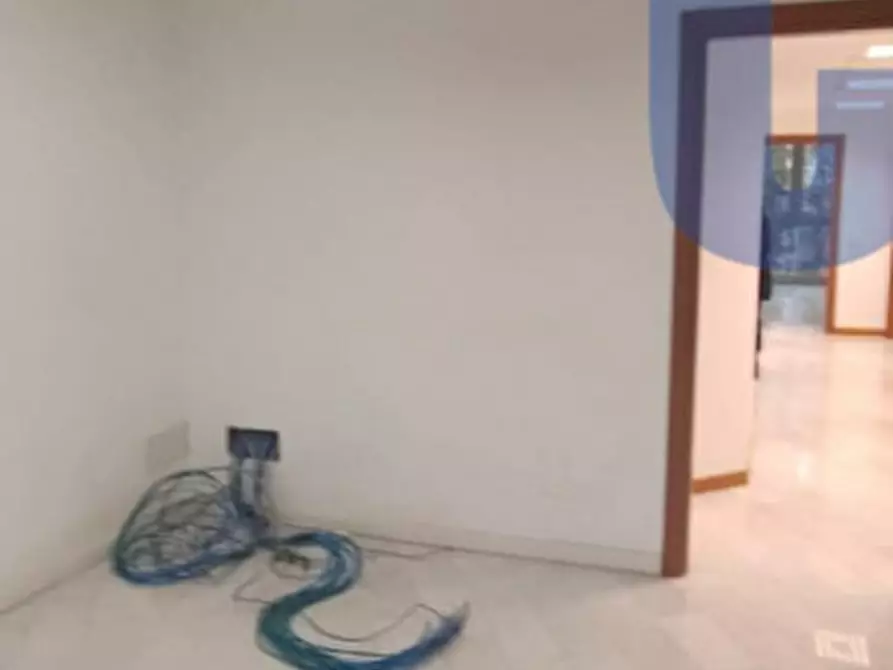 Immagine 20 di Ufficio in affitto  in PIAZZA CARBONARI a Milano