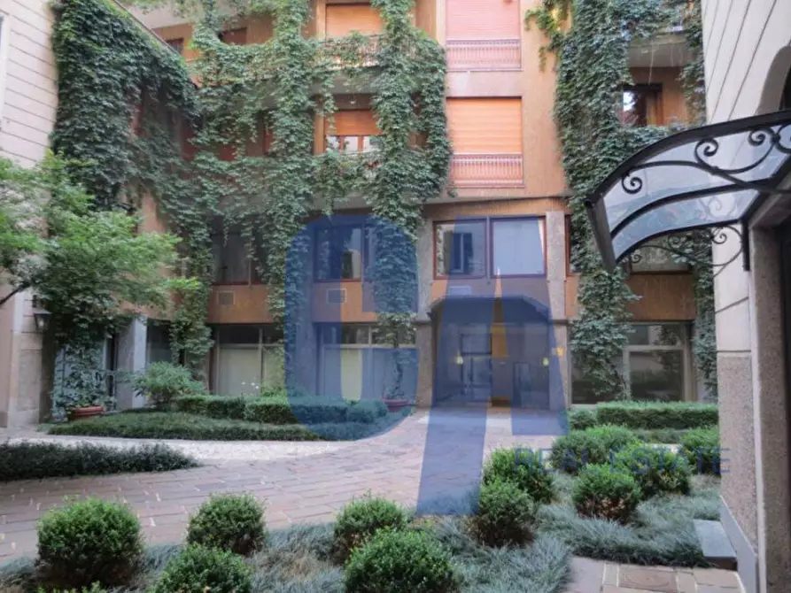 Immagine 6 di Ufficio in affitto  in PIAZZA CASTELLO a Milano