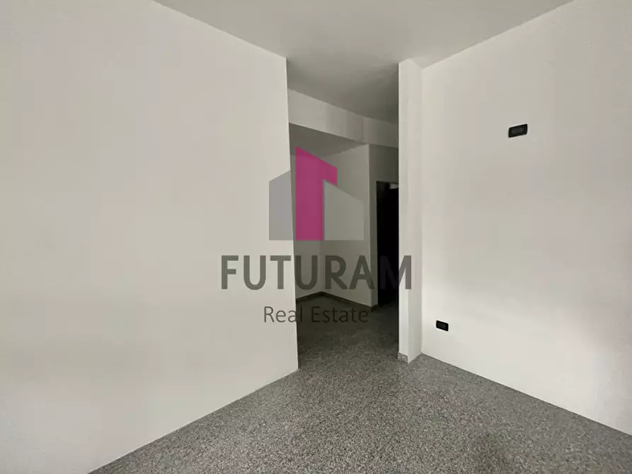 Immagine 10 di Negozio in affitto  in VIA ROMA 1 a Noventa Padovana
