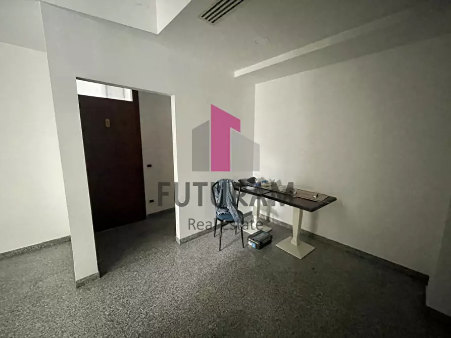 Immagine 11 di Negozio in affitto  in VIA ROMA 1 a Noventa Padovana