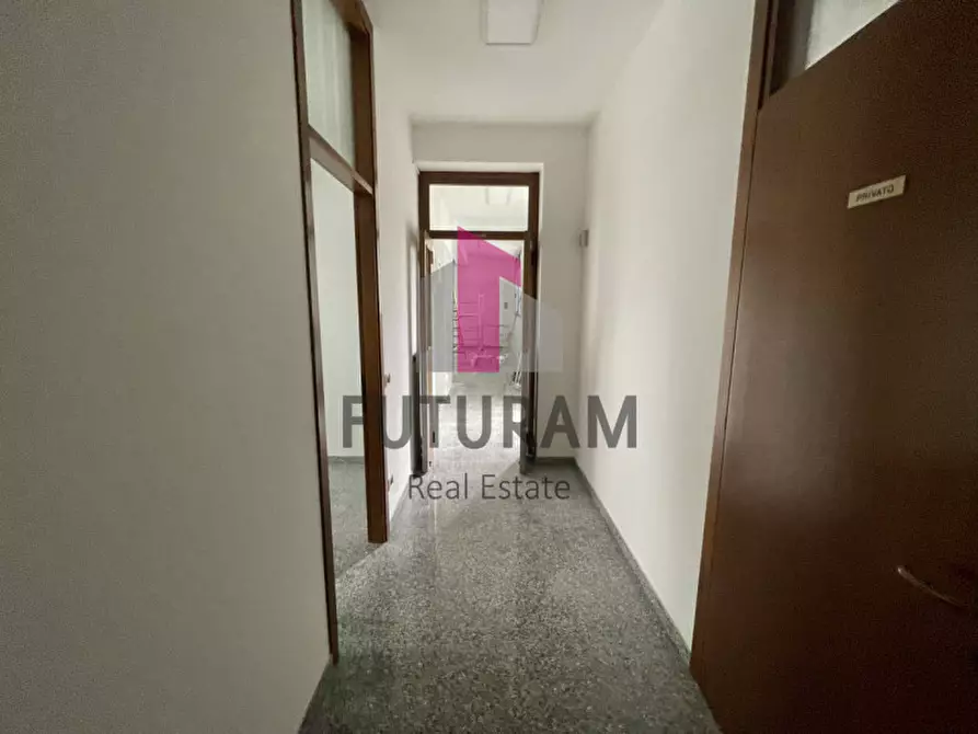 Immagine 15 di Negozio in affitto  in VIA ROMA 1 a Noventa Padovana