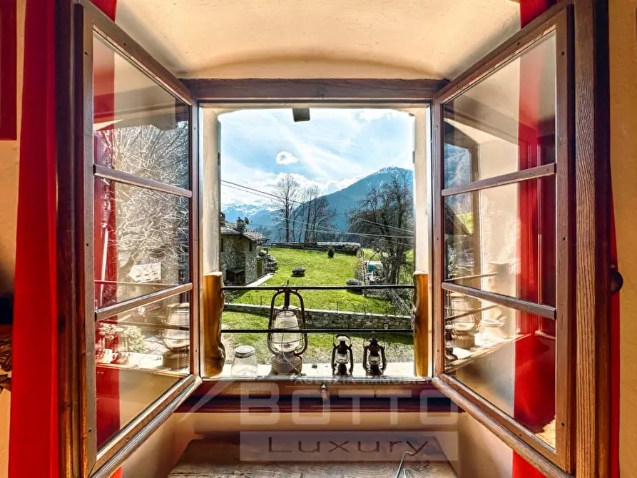 Immagine 9 di Casa indipendente in vendita  in frazione Dughera a Piode