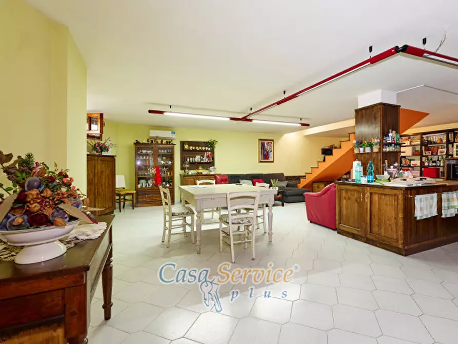 Immagine 35 di Villa in vendita  in Via fratelli Kennedy a Novoli