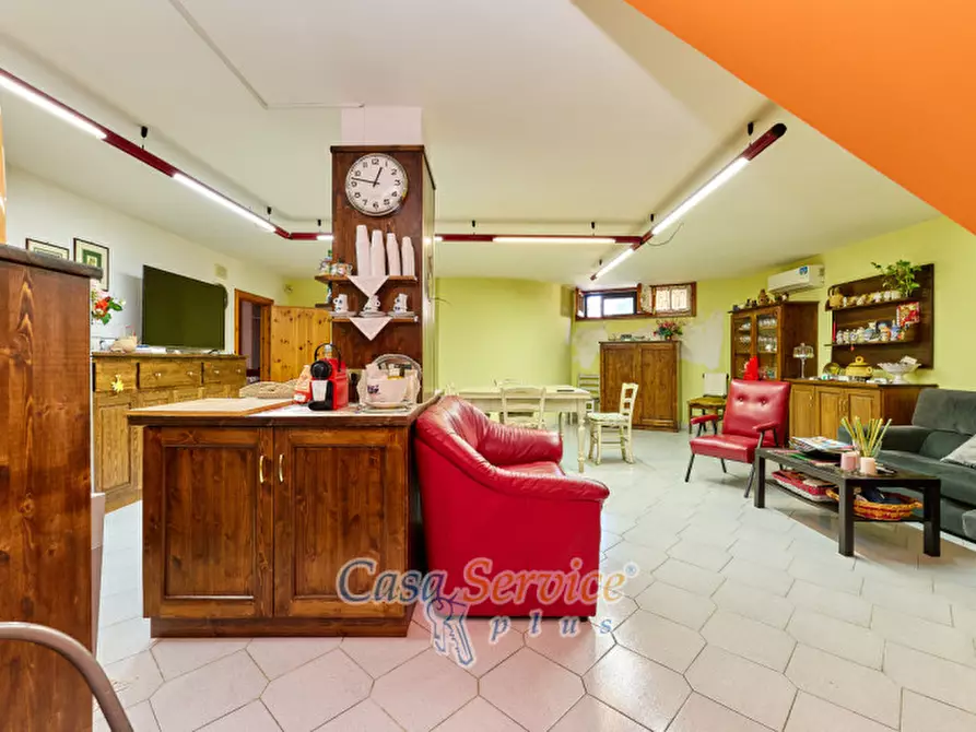 Immagine 41 di Villa in vendita  in Via fratelli Kennedy a Novoli