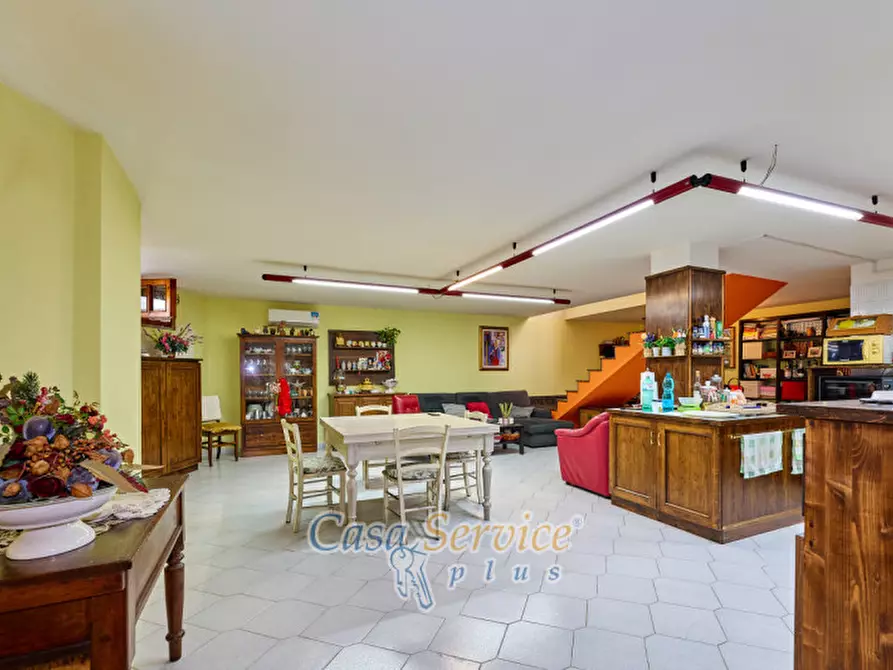 Immagine 43 di Villa in vendita  in Via fratelli Kennedy a Novoli