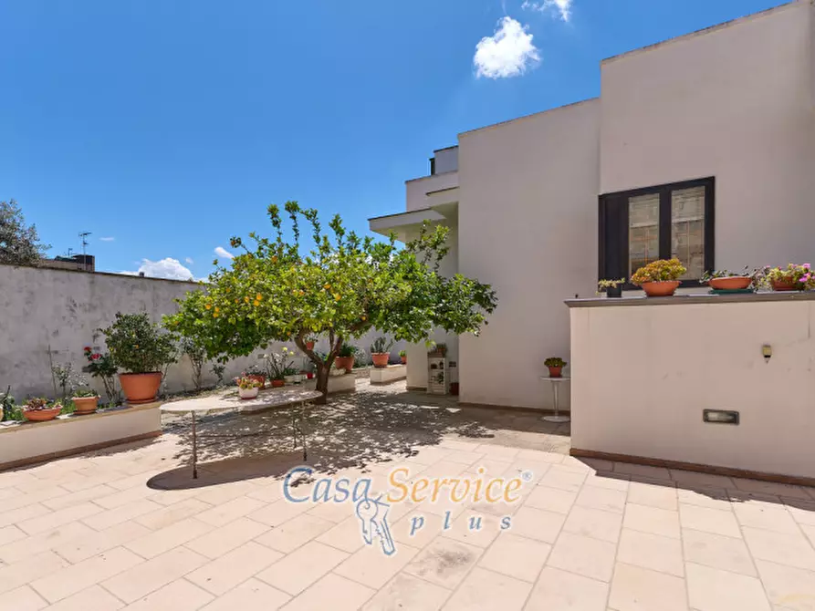 Immagine 53 di Villa in vendita  in Via fratelli Kennedy a Novoli