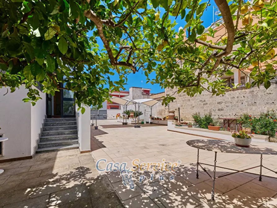 Immagine 56 di Villa in vendita  in Via fratelli Kennedy a Novoli