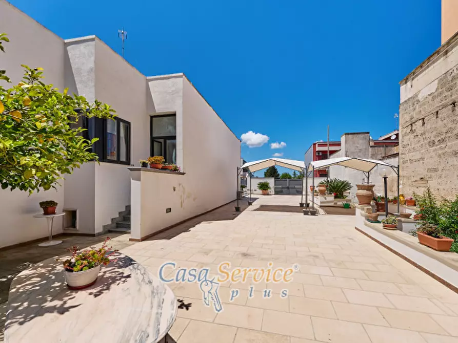 Immagine 58 di Villa in vendita  in Via fratelli Kennedy a Novoli