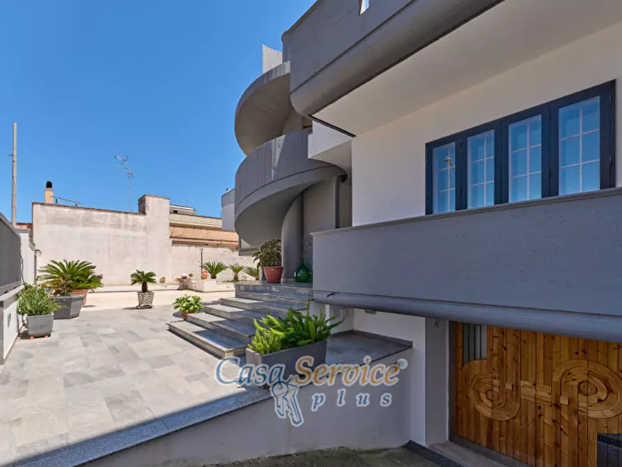 Immagine 64 di Villa in vendita  in Via fratelli Kennedy a Novoli