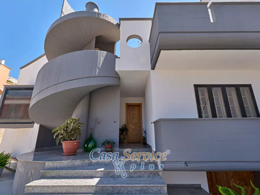 Immagine 65 di Villa in vendita  in Via fratelli Kennedy a Novoli