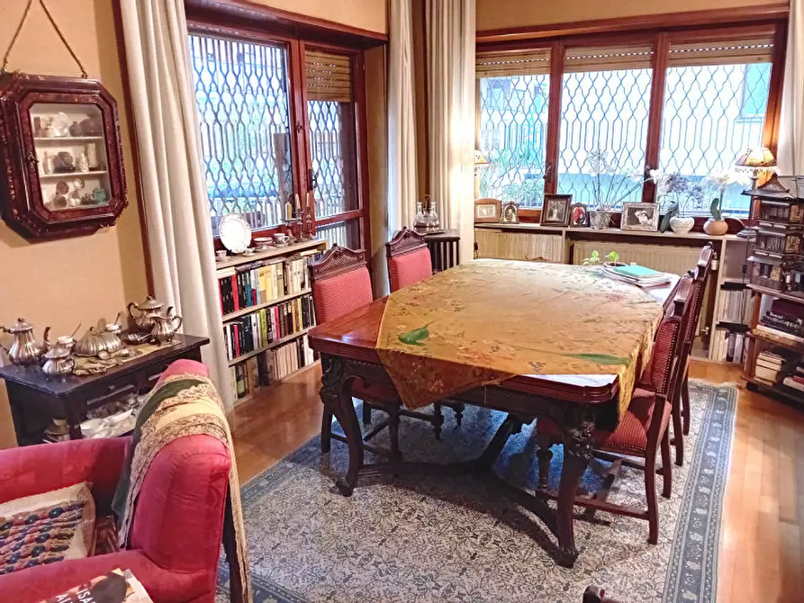 Immagine 8 di Appartamento in vendita  in Via Fedele Lampertico a Roma