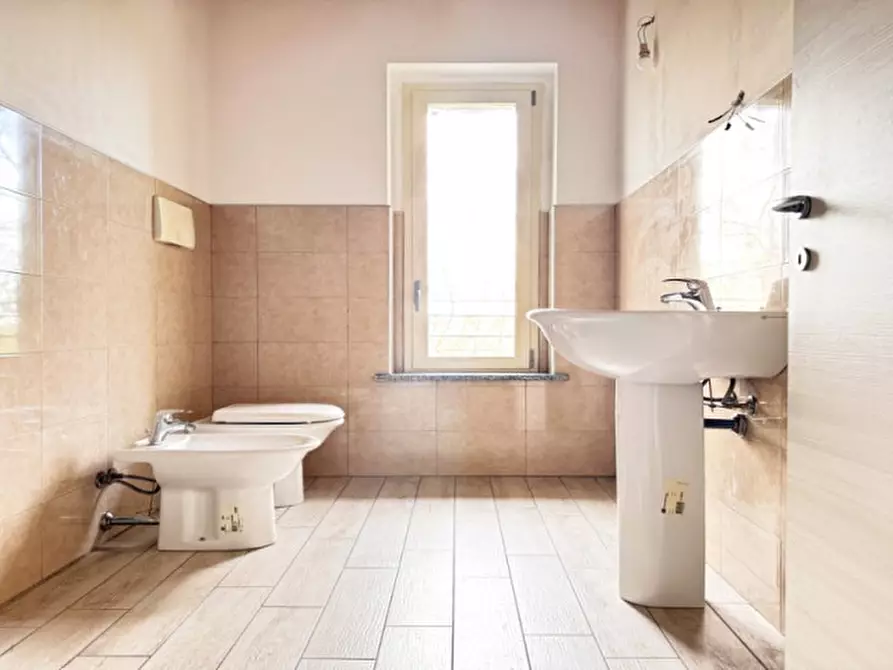 Immagine 10 di Appartamento in vendita  a Cortemaggiore