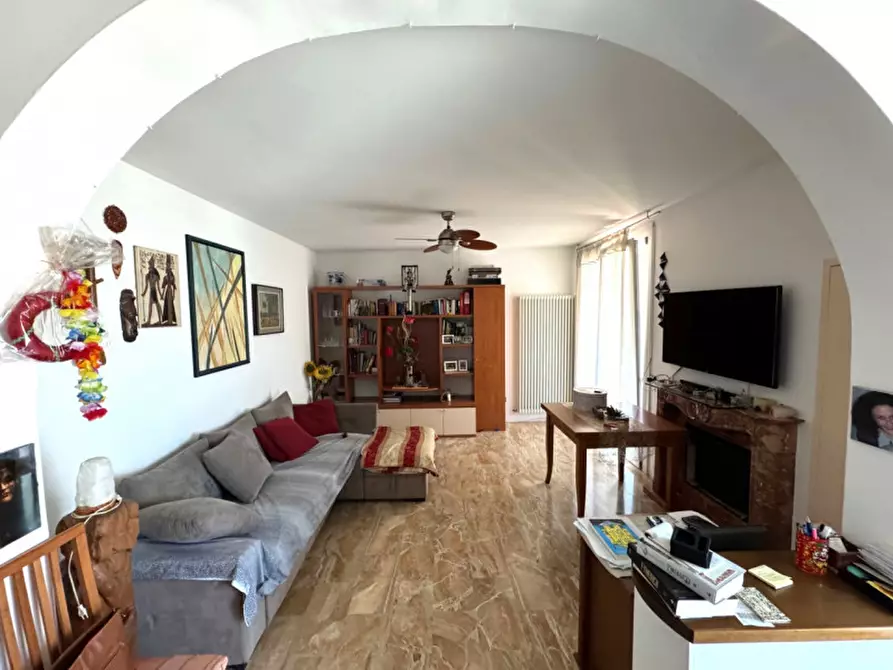 Immagine 4 di Casa trifamiliare in vendita  in Via Giuseppe Verdi a Limena