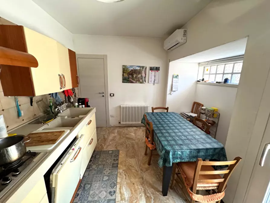 Immagine 6 di Casa trifamiliare in vendita  in Via Giuseppe Verdi a Limena