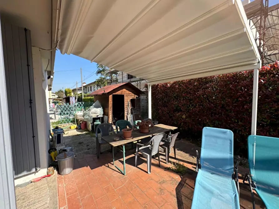 Immagine 9 di Casa trifamiliare in vendita  in Via Giuseppe Verdi a Limena